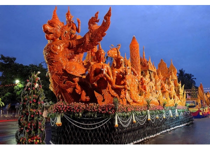 2019–06-28 守夏节蜡雕花车下月巡游邬汶